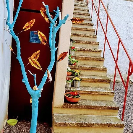 Apartment Rosa With Parking Historic Center Merano