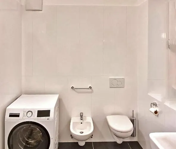 Rosa With Parking Historic Center Merano